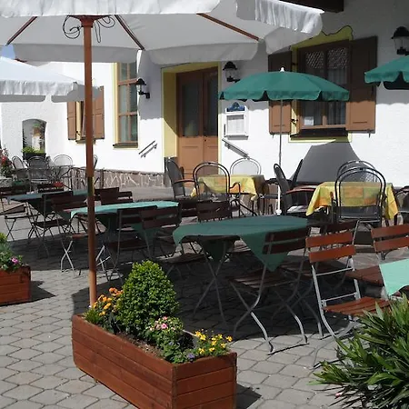 Hutzenthaler Hotel 3*