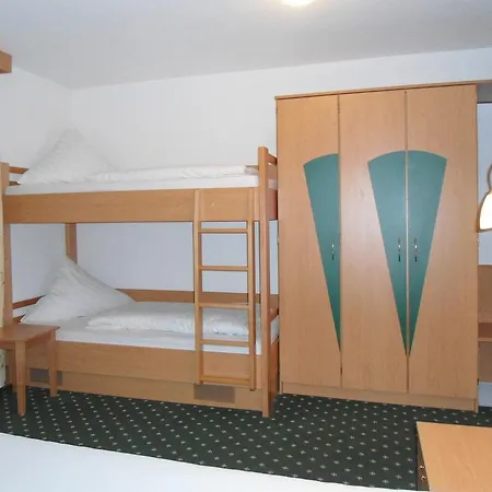 Hotel Hutzenthaler Bruckberg