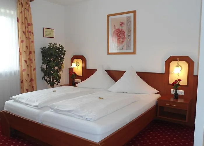 Hutzenthaler Hotel